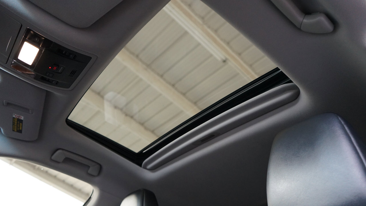 Used 2017 Lexus RX 350 F Sport w/ Premium Package image 19