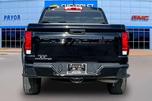 Used 2024 Chevrolet Colorado Trail Boss w/ Technology Package AWD/4WD image 6