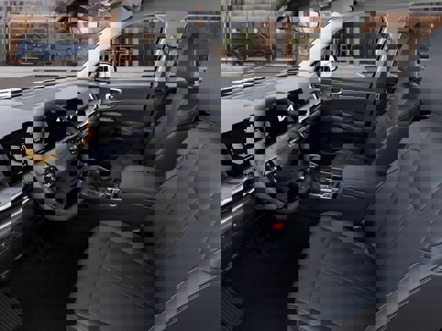 New 2026 Kia Sorento S FWD image 17