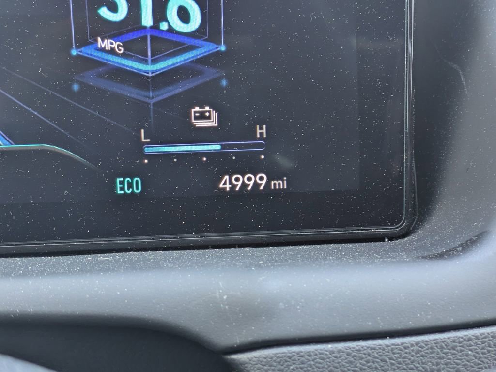 Used 2024 Hyundai Tucson Limited image 33