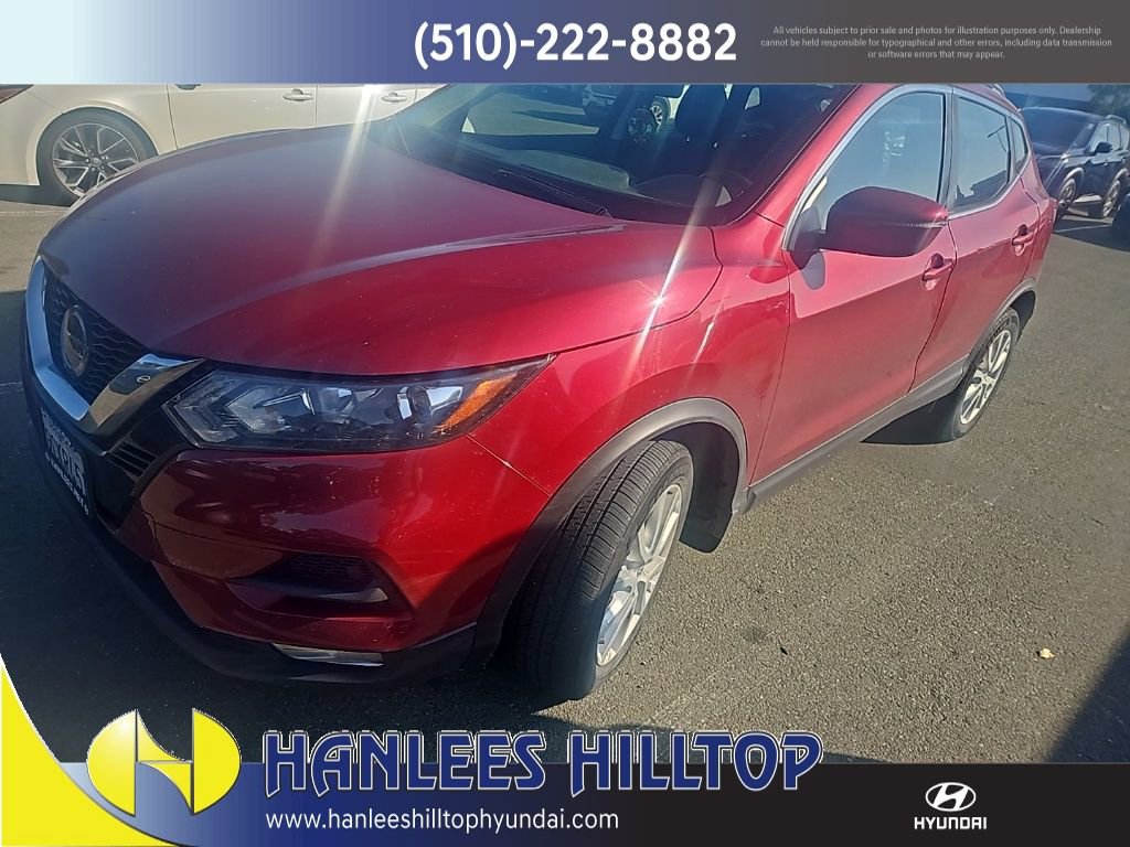 Used 2022 Nissan Rogue Sport SV image 1