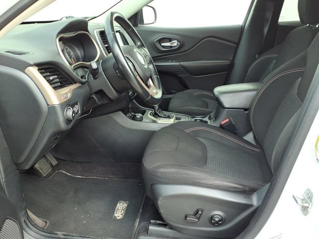 Used 2016 Jeep Cherokee 75th Anniversary AWD/4WD image 21