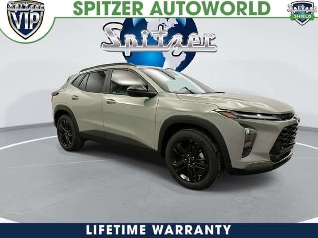 New 2026 Chevrolet Trax ACTIV w/ Sunroof Package FWD image 2