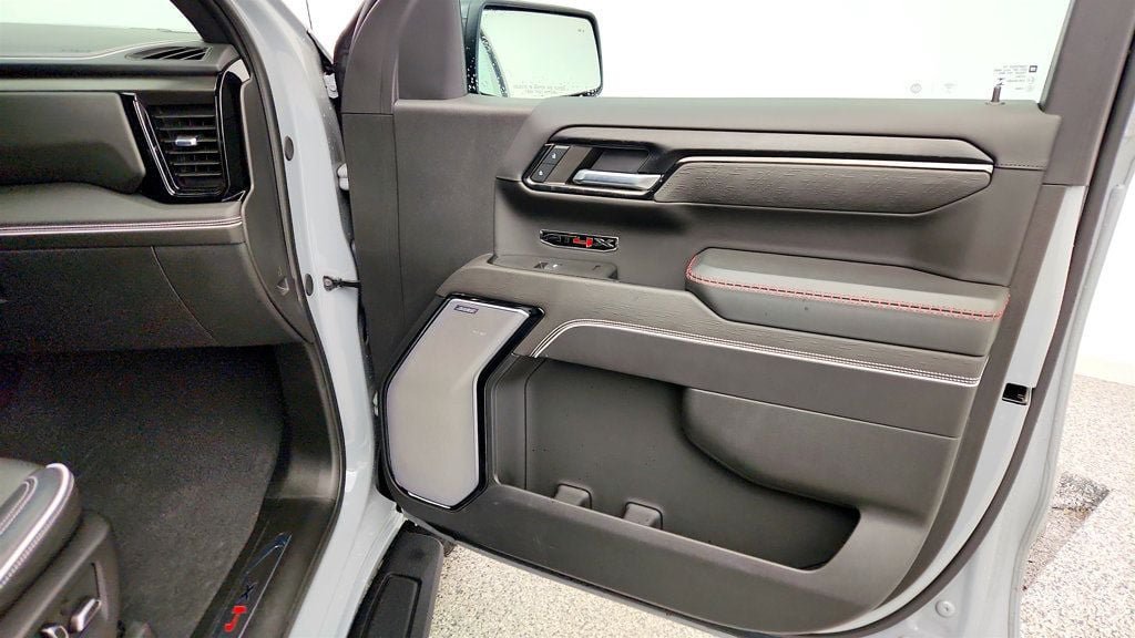 Used 2024 GMC Sierra 1500 AT4X AWD/4WD image 27