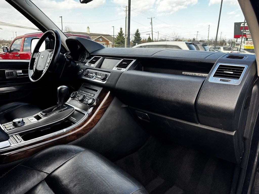 Used 2011 Land Rover Range Rover Sport HSE AWD/4WD image 20
