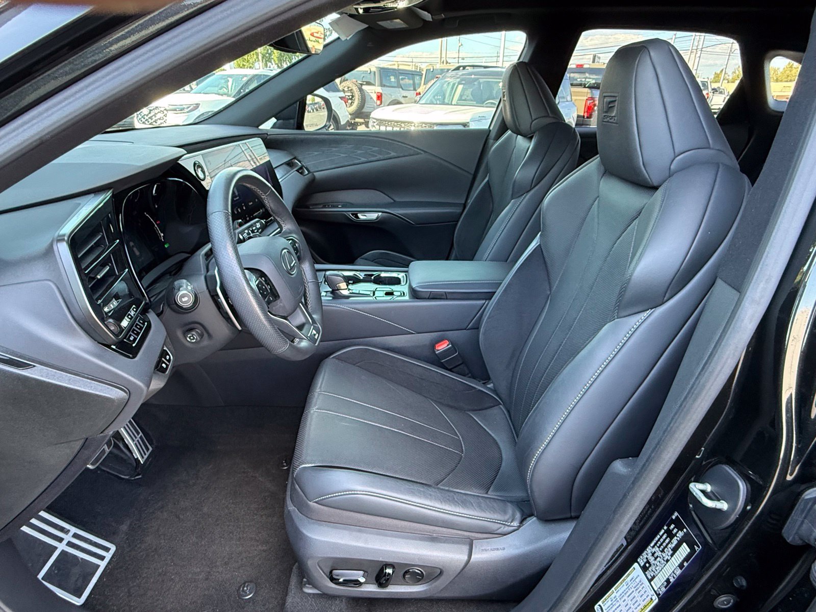 Used 2023 Lexus RX 500h F Sport w/ Accessory Package (Z1) AWD/4WD image 13