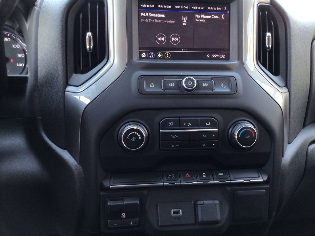 Used 2020 Chevrolet Silverado 1500 Custom w/ Custom Value Package image 13