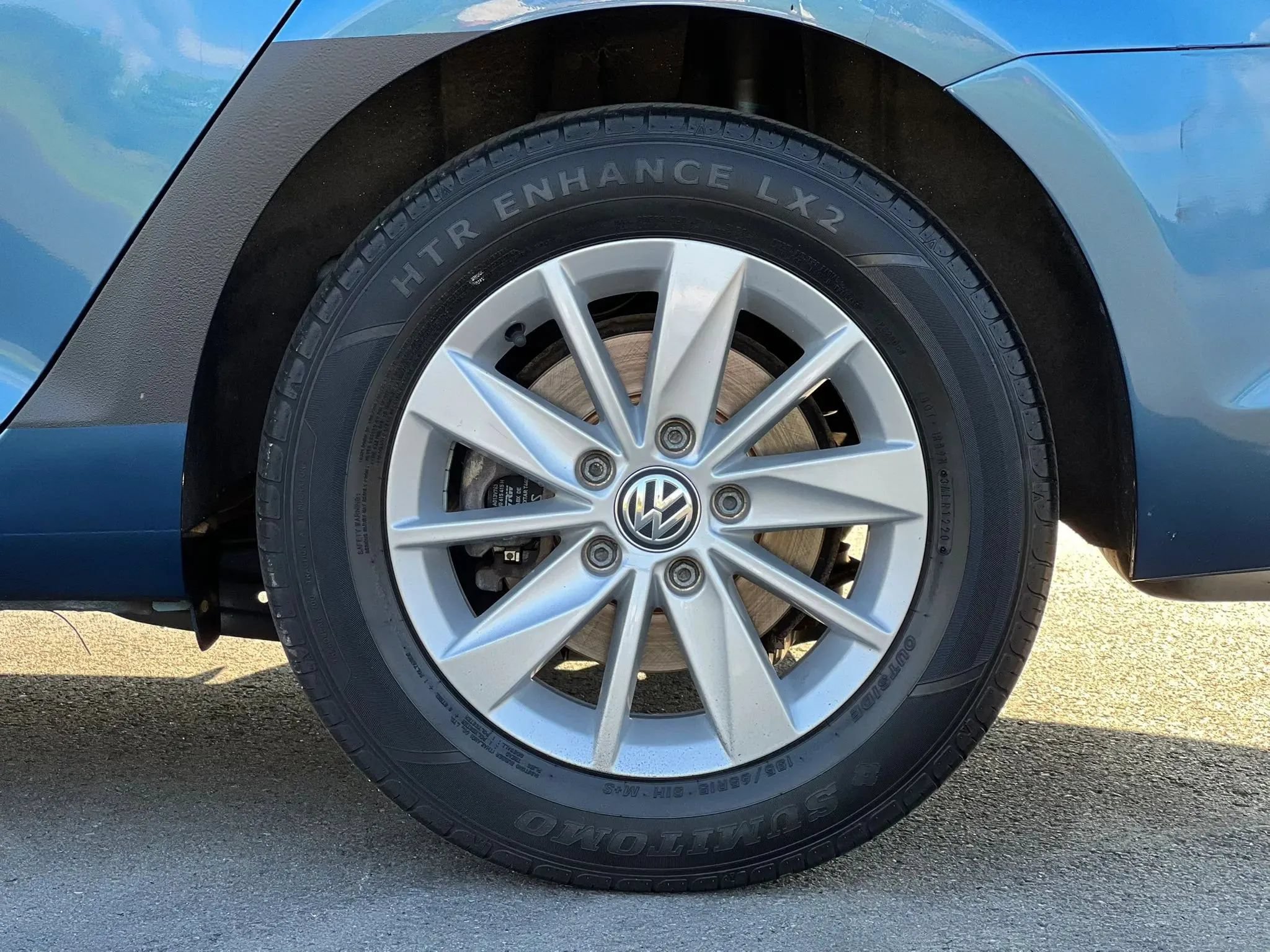 Used 2016 Volkswagen Golf Limited Edition FWD image 43
