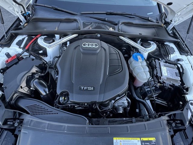 Used 2018 Audi A4 2.0T Ultra Premium Plus w/ Premium Plus Package image 2