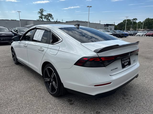 Used 2024 Honda Accord Sport image 3