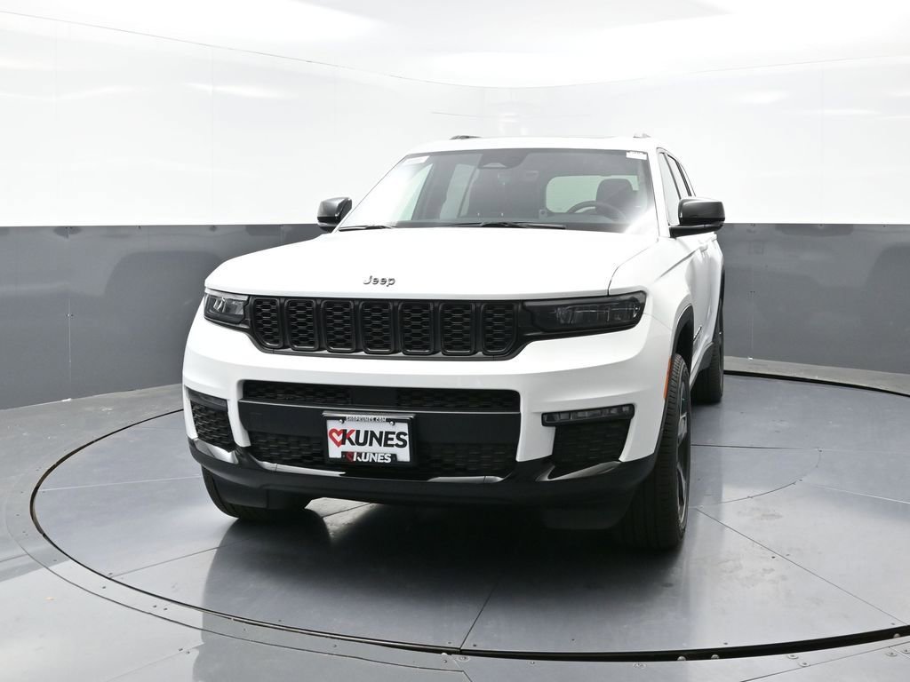 New 2025 Jeep Grand Cherokee L Limited w/ Black Appearance Package image 7