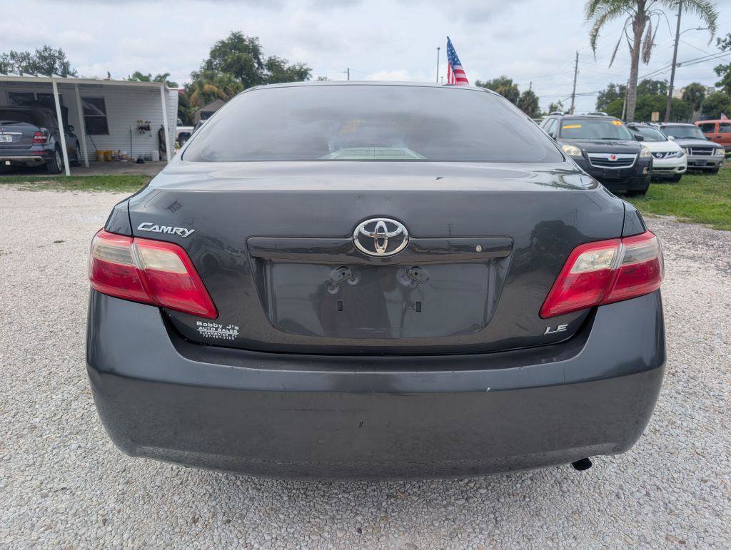Used 2009 Toyota Camry SE FWD image 6