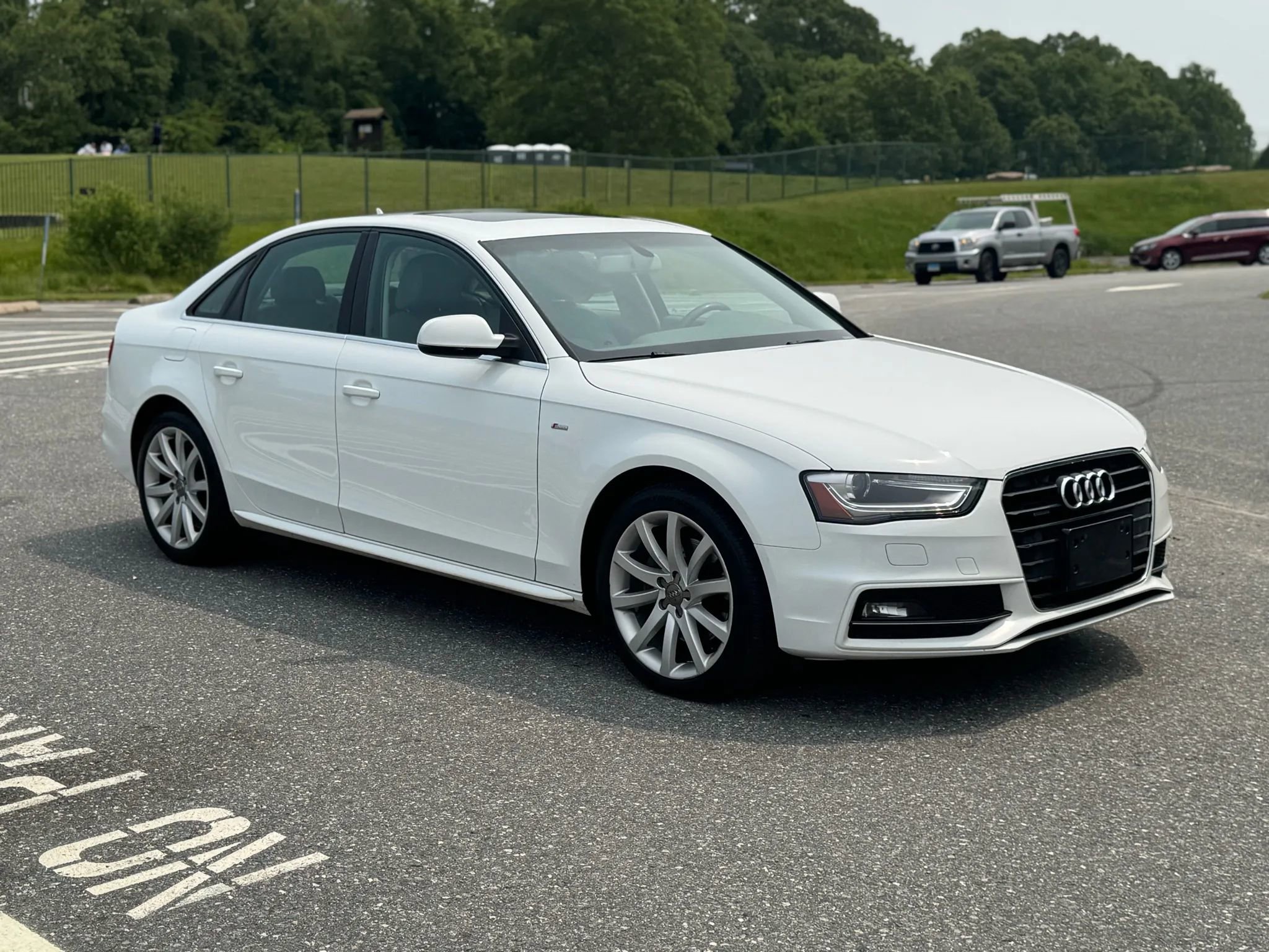 Used 2014 Audi A4 2.0T Premium w/ Audi MMI Navigation image 8