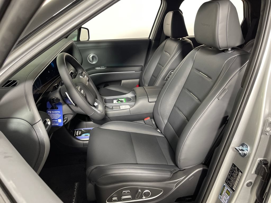New 2026 Hyundai Palisade Calligraphy AWD/4WD image 12