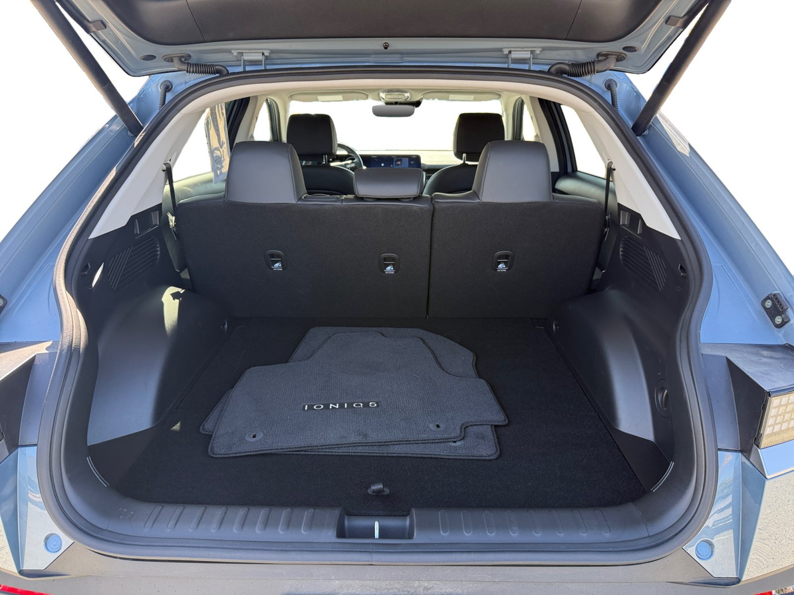 Certified 2026 Hyundai Ioniq 5 SEL RWD image 17