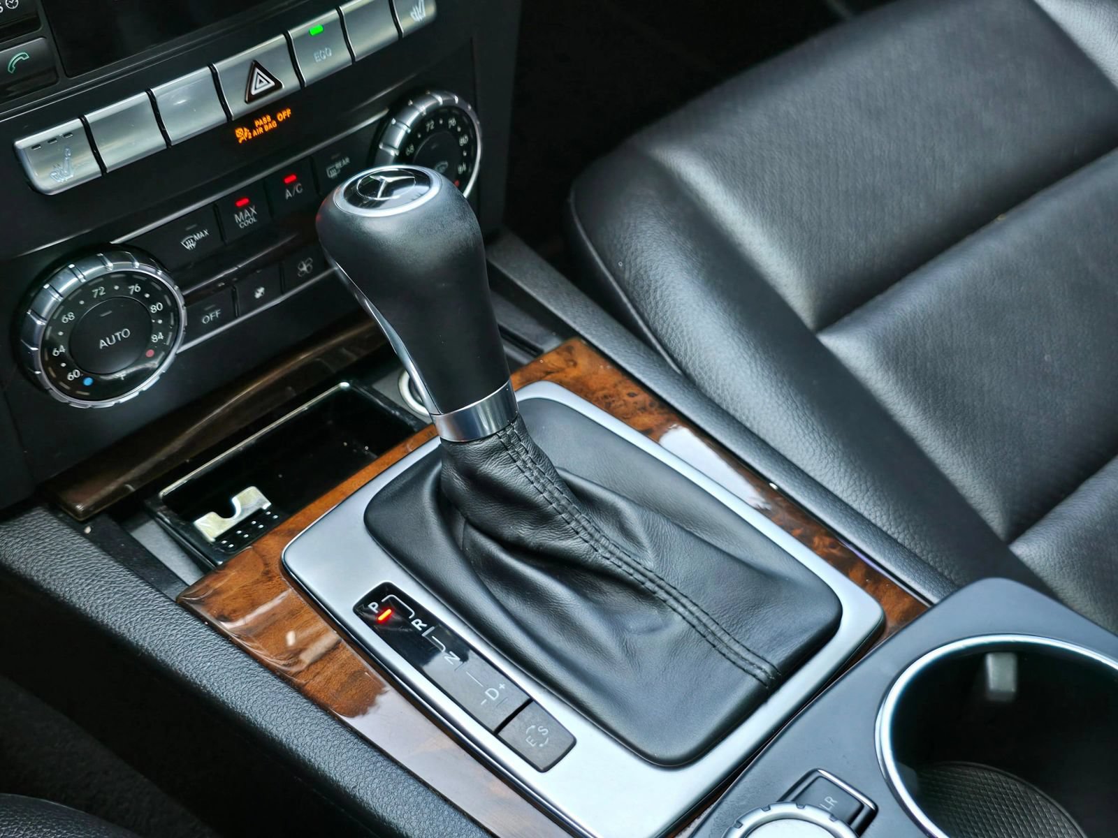 Used 2013 Mercedes-Benz C 300 4MATIC Sedan image 31