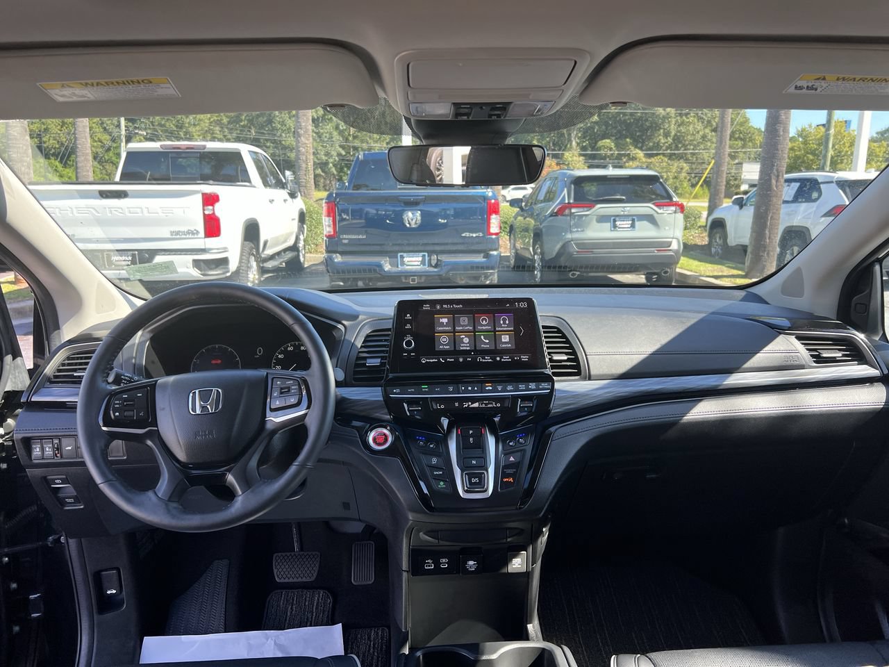 Used 2025 Honda Odyssey Elite image 31