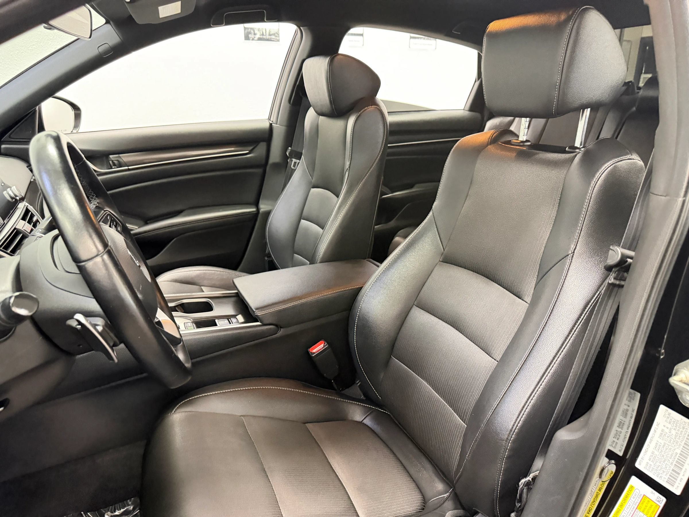 Used 2019 Honda Accord Sport image 14