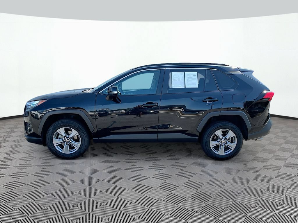 Used 2024 Toyota RAV4 XLE FWD image 9