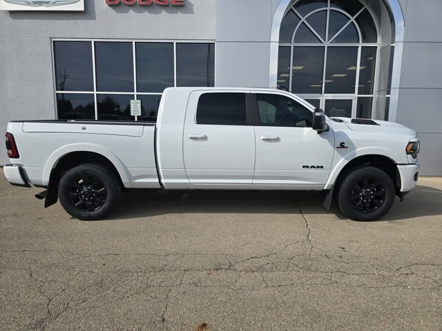 Used 2023 RAM 2500 Limited image 2