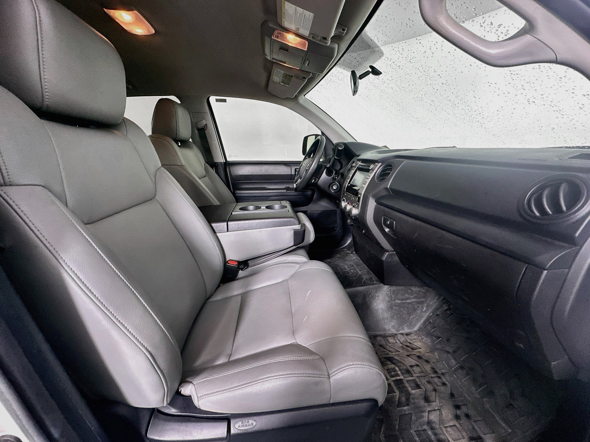 Used 2015 Toyota Tundra SR w/ Tow Package RWD image 29