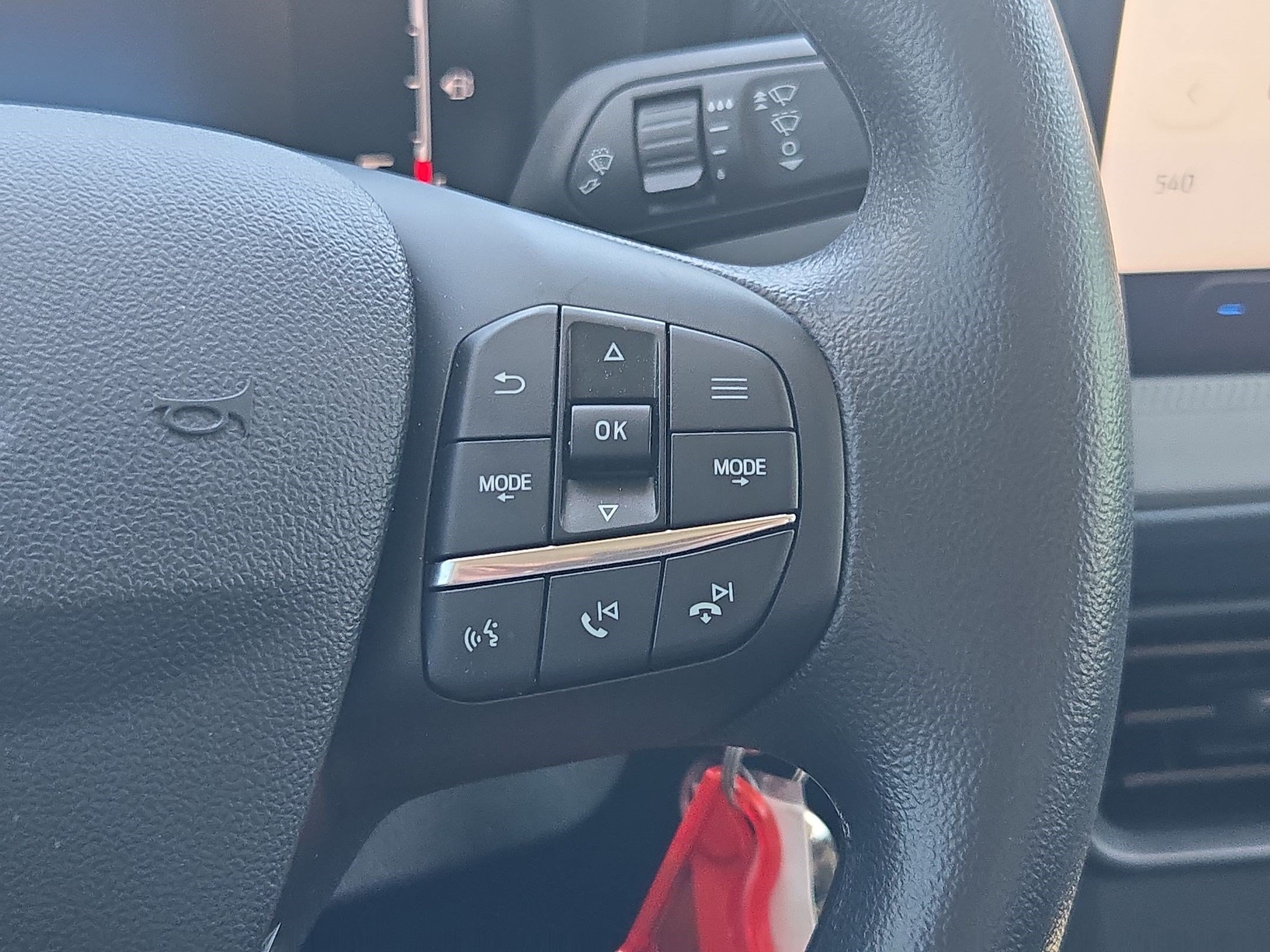Used 2025 Ford Maverick XL FWD image 35