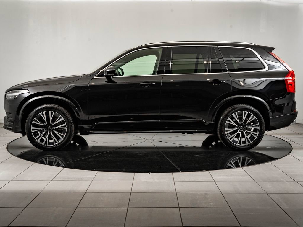 Used 2022 Volvo XC90 T6 Momentum AWD/4WD image 5