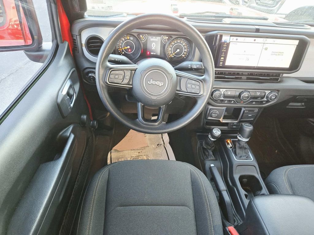 Used 2024 Jeep Gladiator Sport image 10