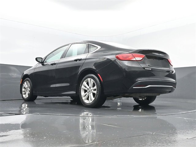 Used 2016 Chrysler 200 Limited image 22