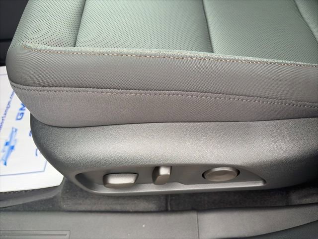 New 2026 GMC Terrain AT4 w/ Convenience Package III image 19