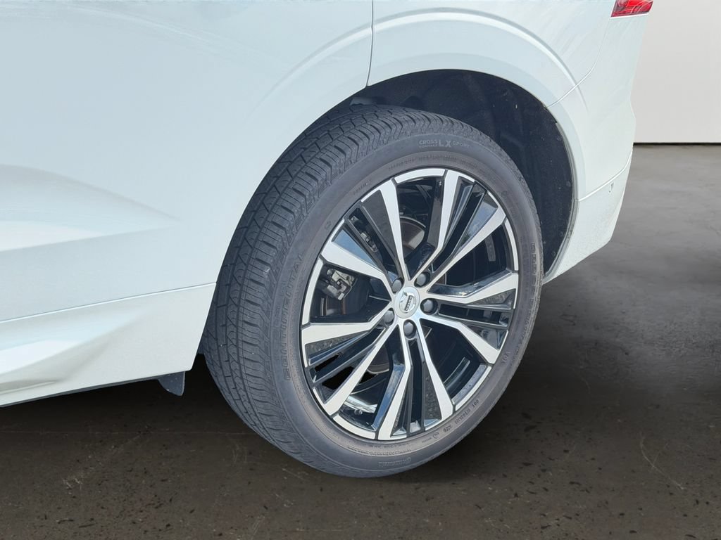 Certified 2025 Volvo XC60 B5 Ultra w/ Climate Package AWD/4WD image 27