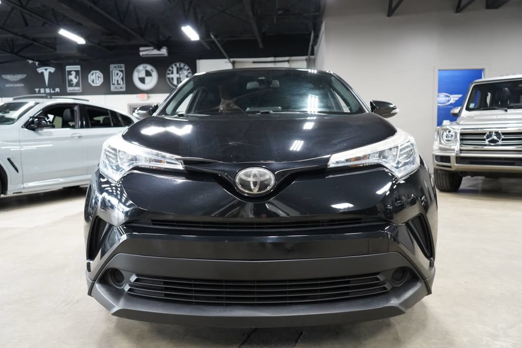 Used 2019 Toyota C-HR LE FWD image 8