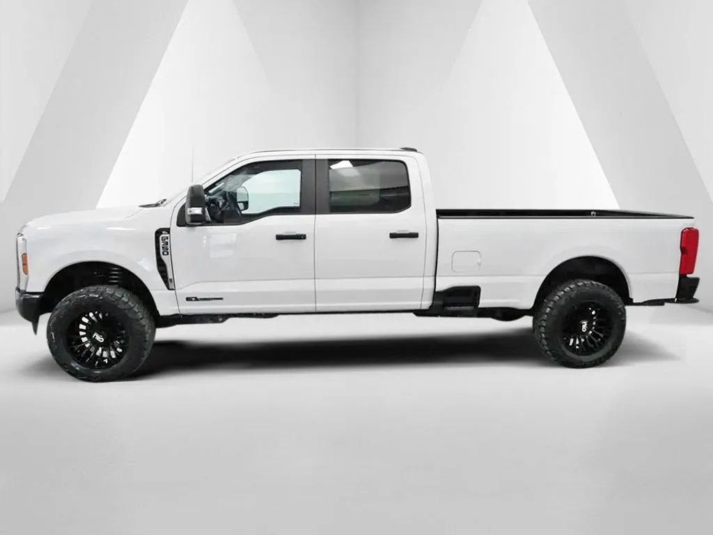 Used 2024 Ford F350 XL w/ XL Off-Road Package AWD/4WD image 4