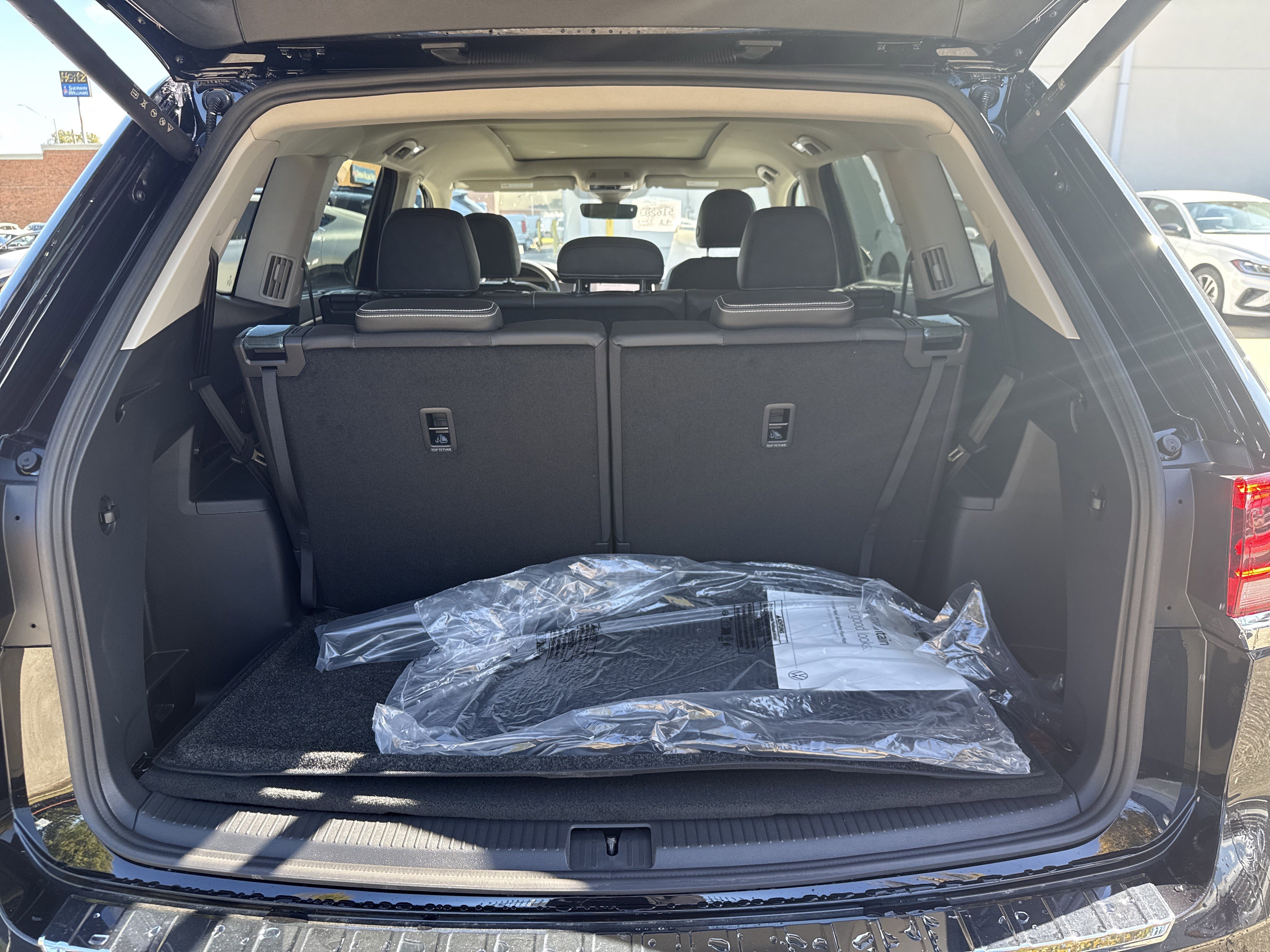 New 2026 Volkswagen Atlas SEL image 4