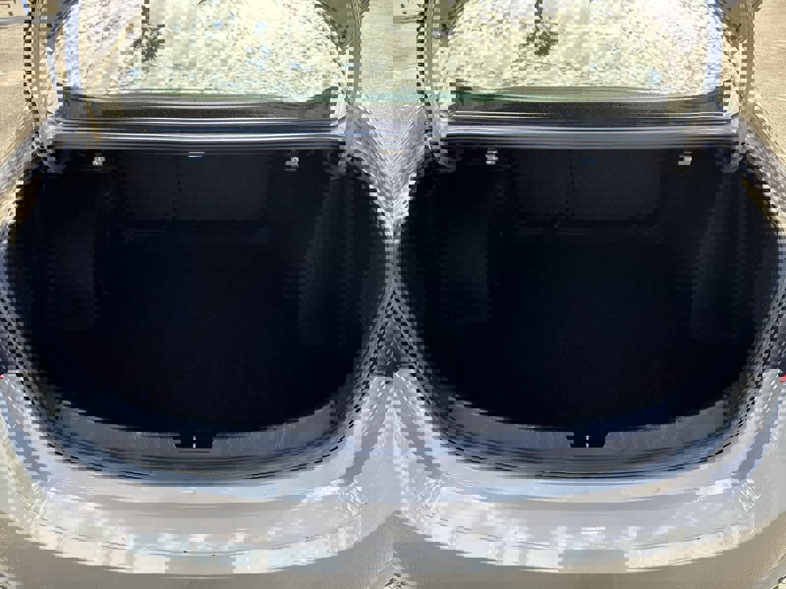 Used 2023 Chevrolet Malibu LT image 26