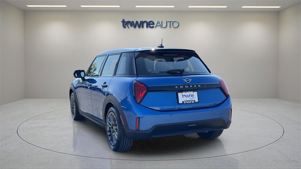 Used 2025 MINI Cooper S image 3
