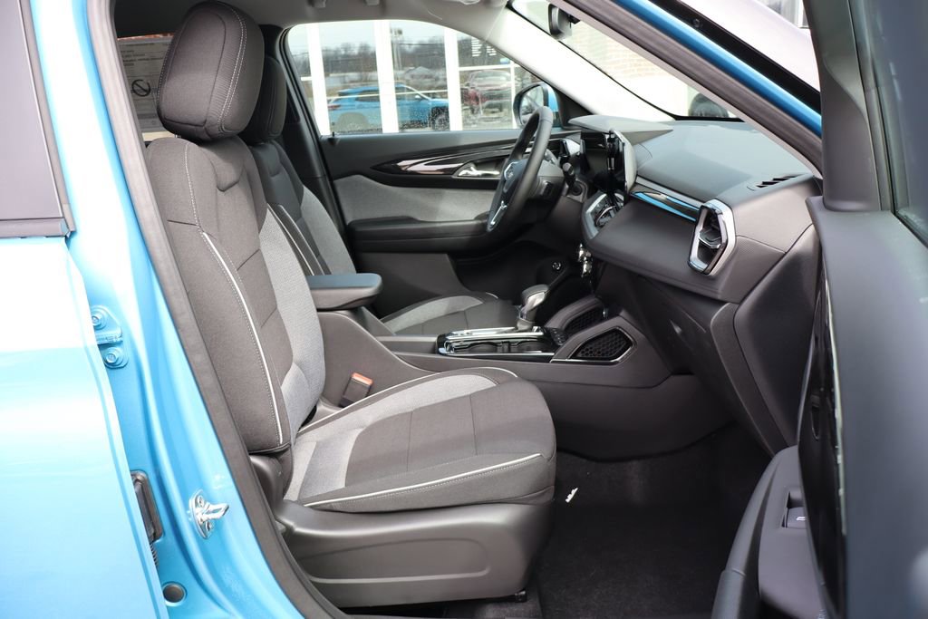 New 2026 Chevrolet TrailBlazer LT w/ Convenience Package image 38