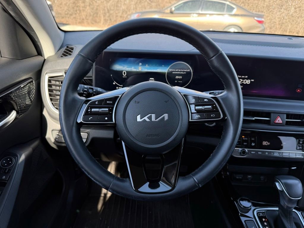 Certified 2024 Kia Seltos X-Line image 28