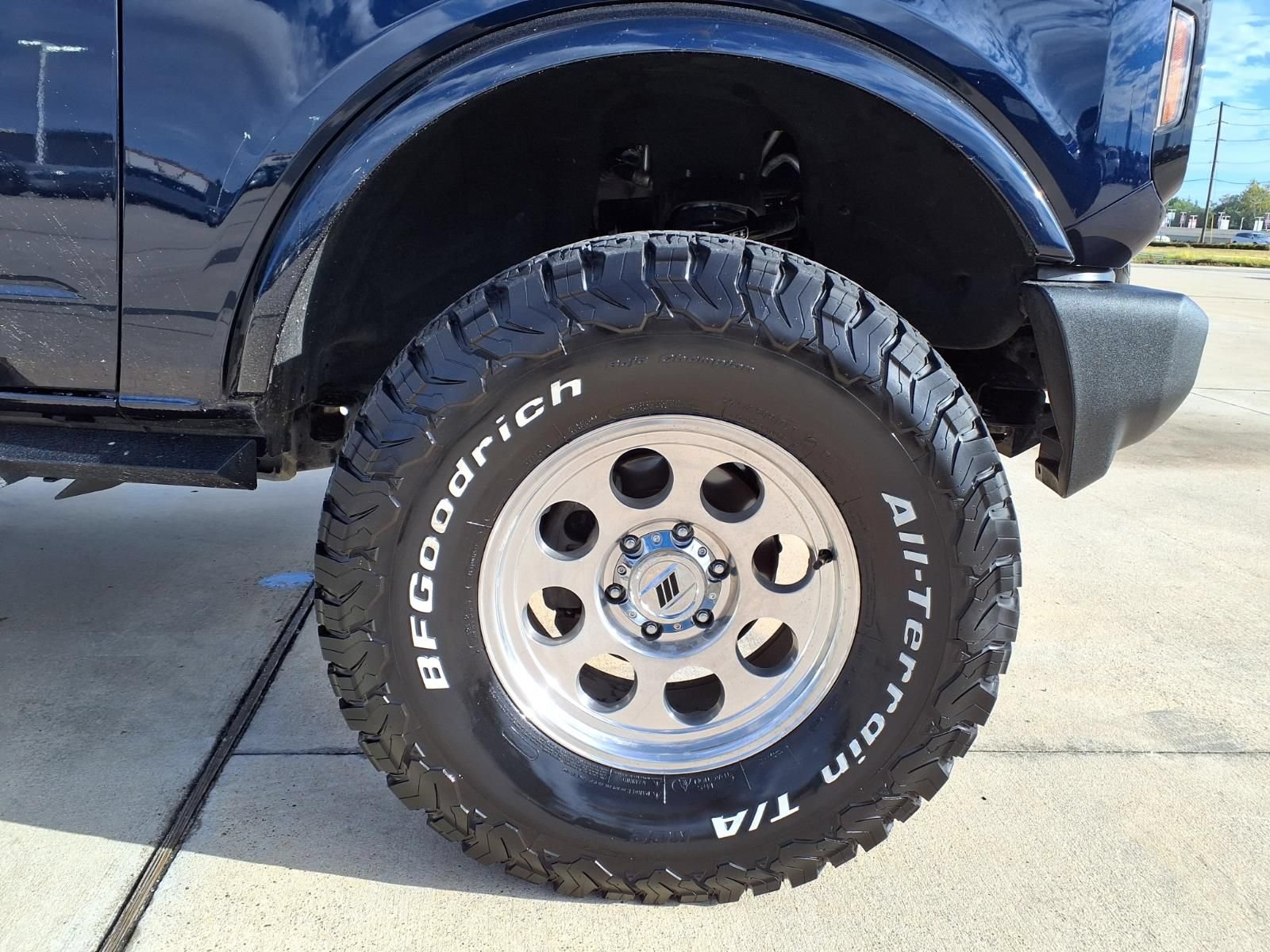 Used 2021 Ford Bronco Outer Banks AWD/4WD image 9