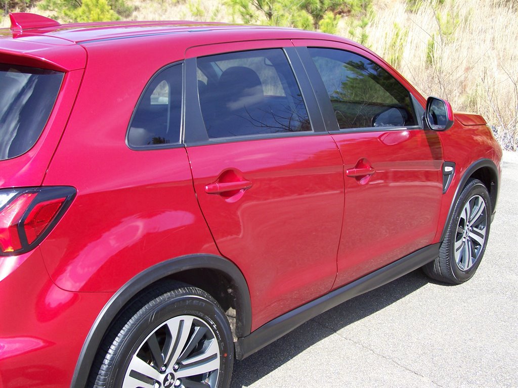 Used 2021 Mitsubishi Outlander Sport ES AWD/4WD image 26