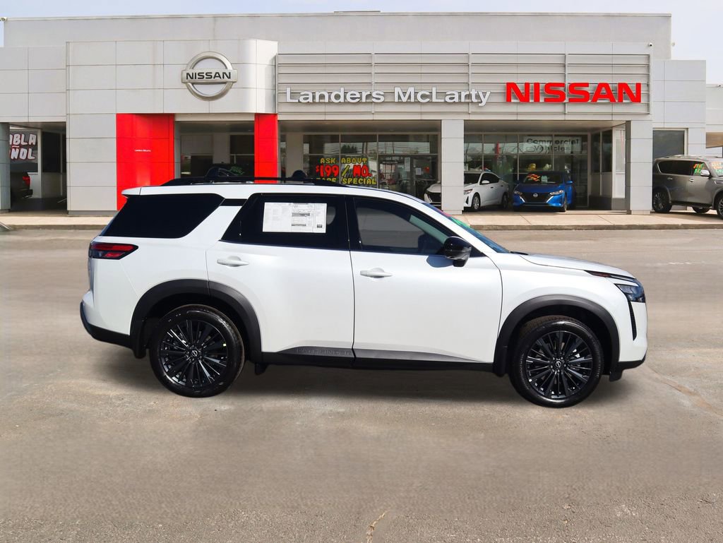 New 2026 Nissan Pathfinder SL w/ SL Premium Package image 2