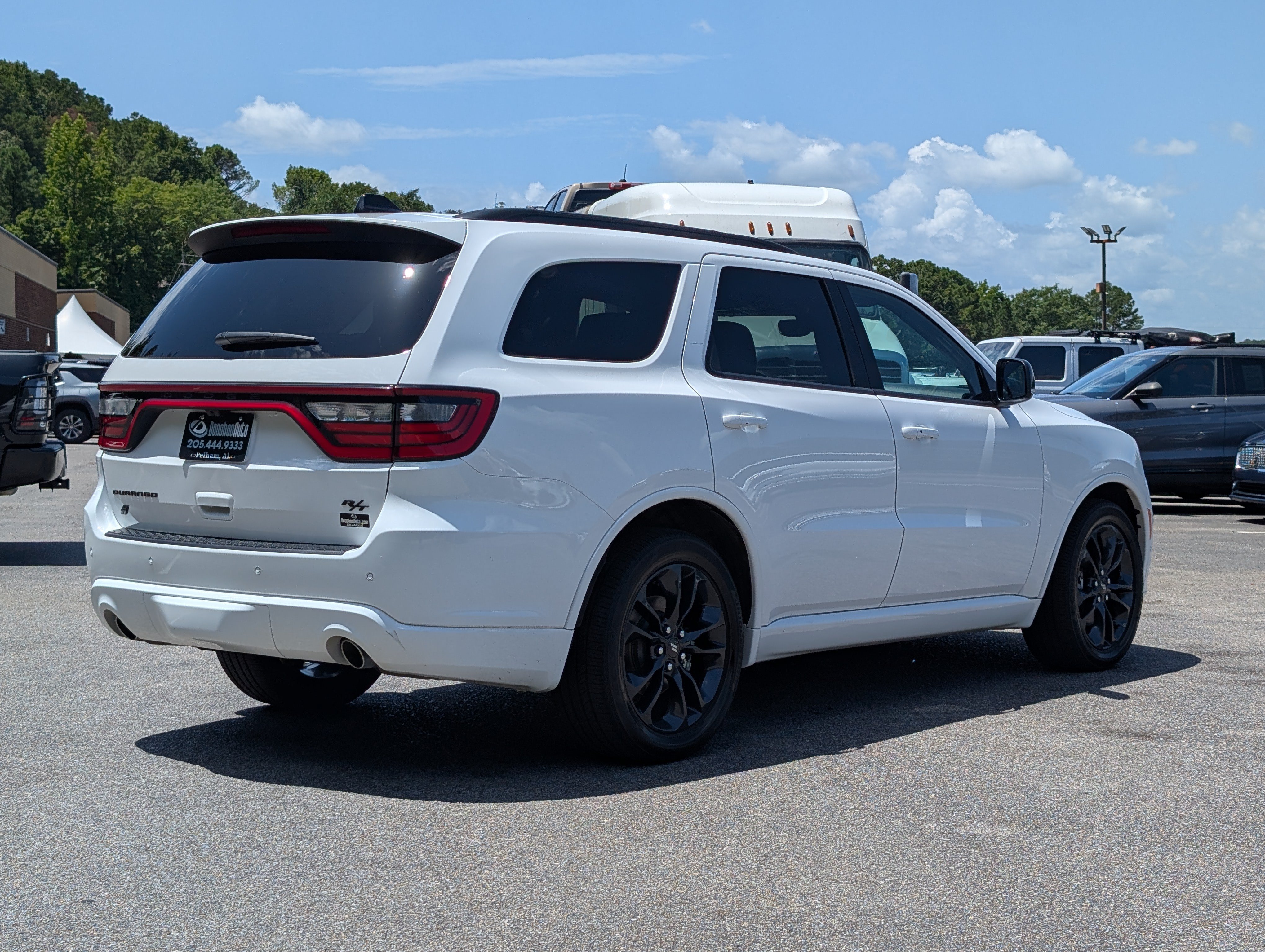 Used 2024 Dodge Durango R/T AWD/4WD image 9