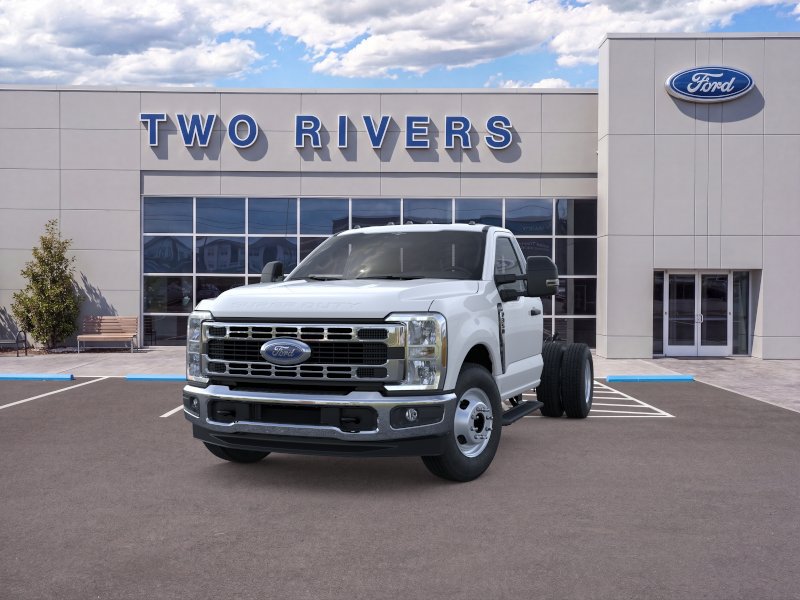 New 2026 Ford F350 XL w/ XL Chrome Package RWD image 2