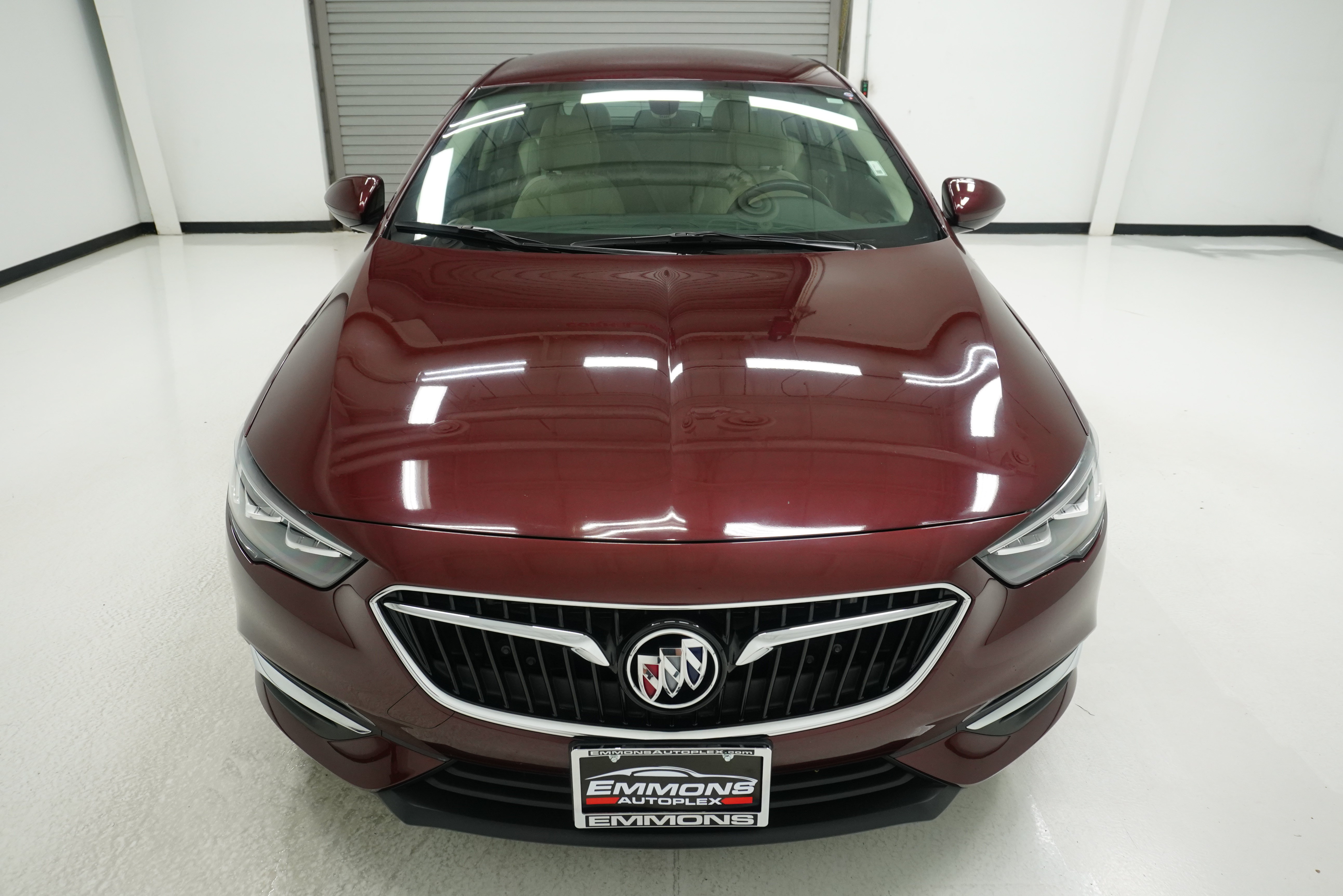 Used 2020 Buick Regal Preferred FWD image 2