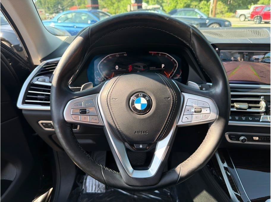 Used 2019 BMW X7 xDrive40i w/ Premium Package AWD/4WD image 16