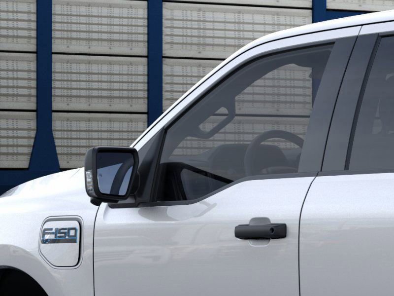 New 2025 Ford F150 Lightning XLT image 20