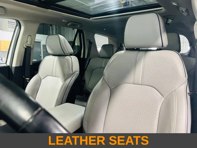 Used 2023 Honda Pilot Elite image 3