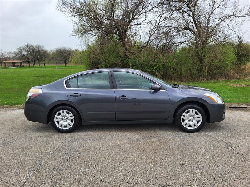 Used 2012 Nissan Altima 2.5 S FWD image 6