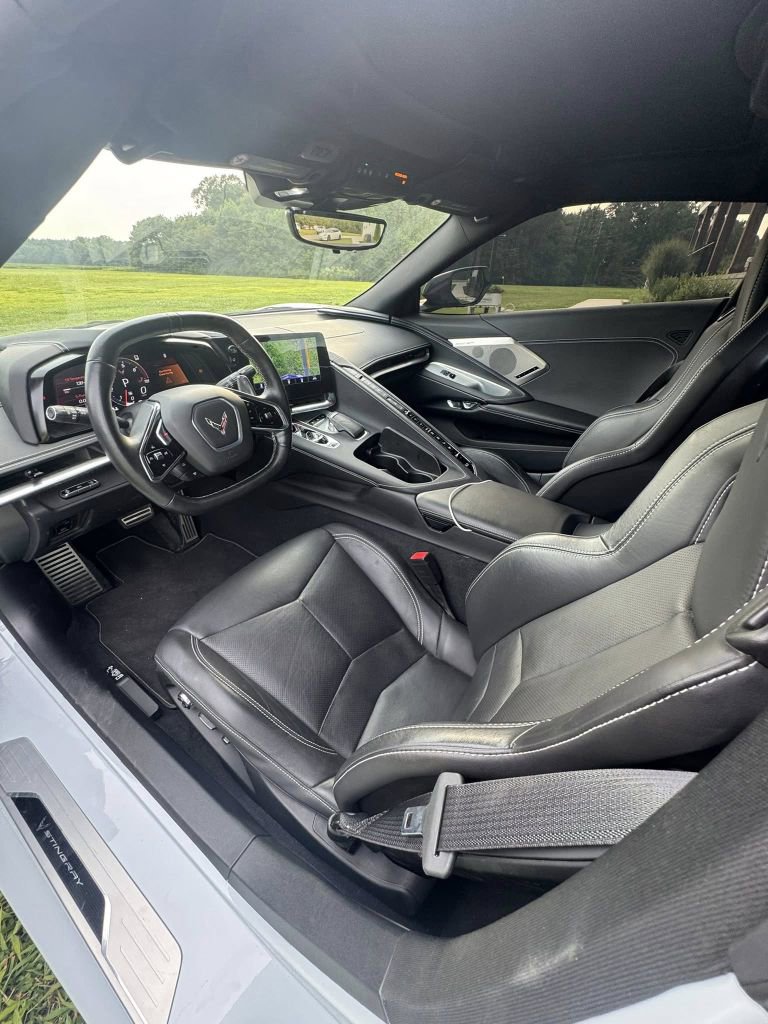 Used 2021 Chevrolet Corvette Stingray Preferred Cpe w/ Z51 Performance Package image 11