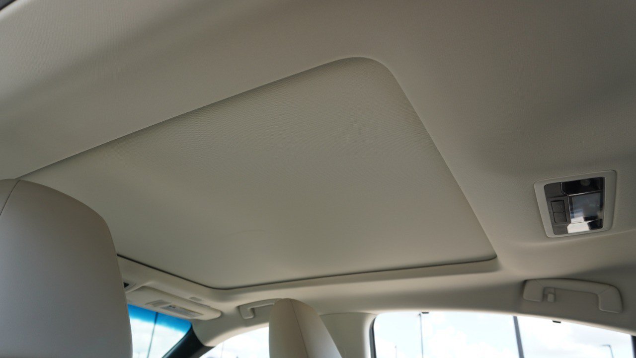 Certified 2025 Lexus ES 350 Ultra Luxury FWD image 34